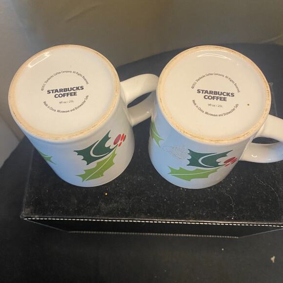 Starbucks White Holiday Coffee Tea Cup Designer Mug 9fl oz .25L Set of 2 - Picture 3 of 3